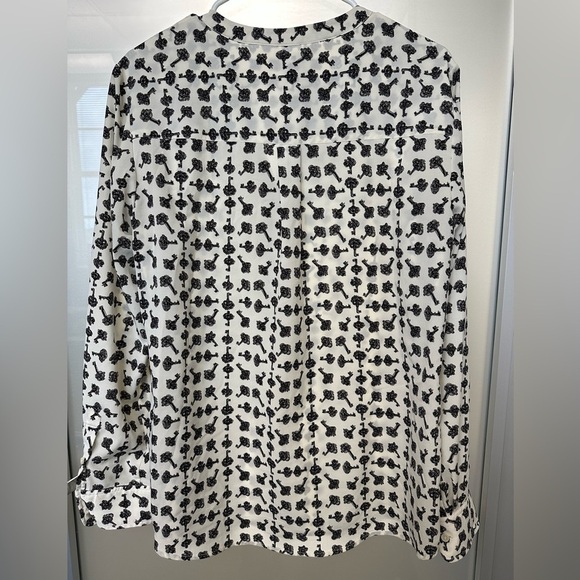 Talbots Key Novelty Print Long‎ Sleeve Henley Blouse Size Large - Picture 3 of 4